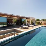 Maggio Villa