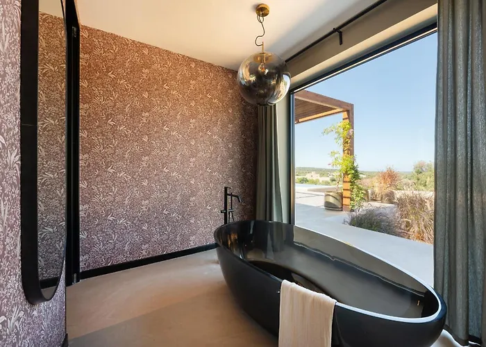 Maggio Villa Specchiolla